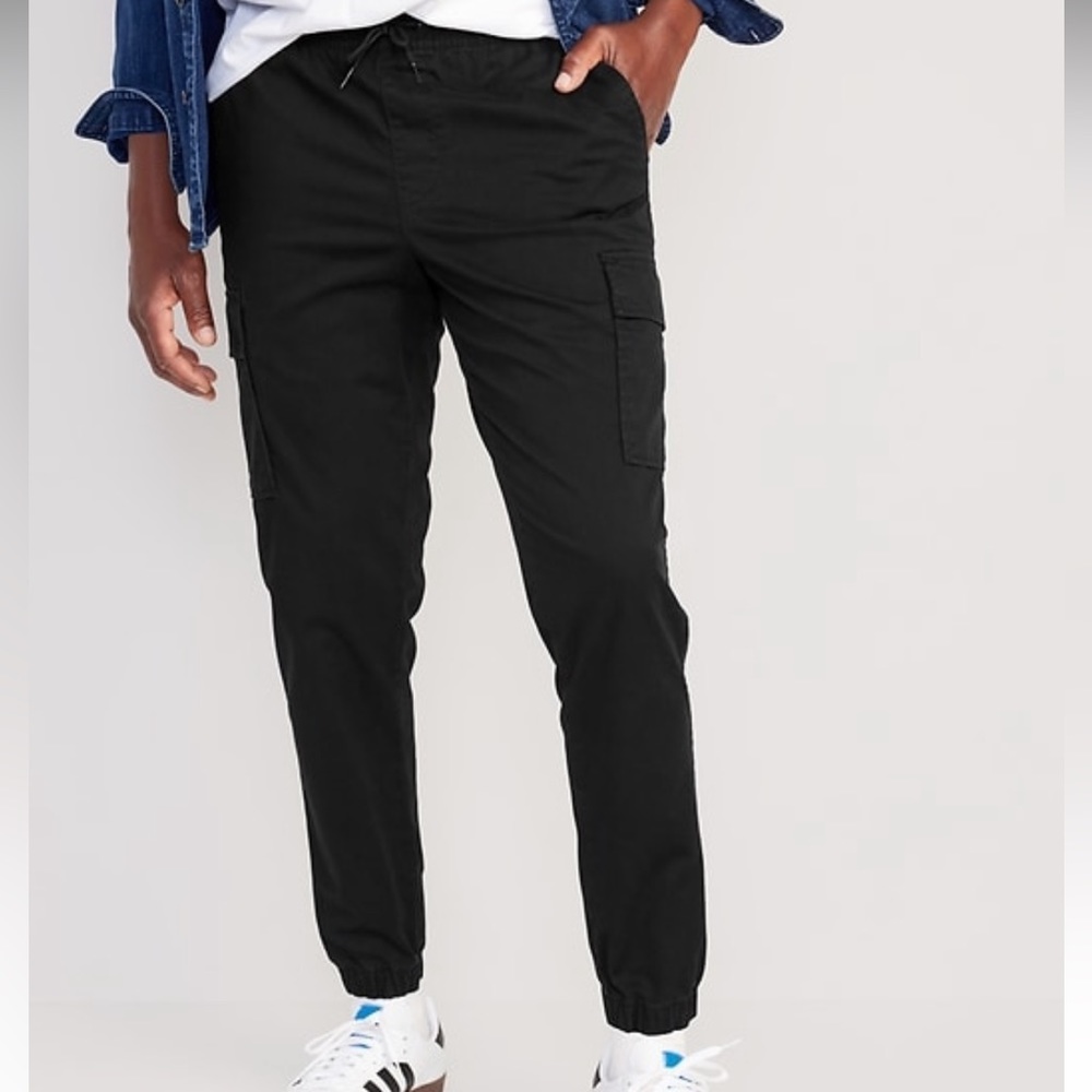 Old Navy Built-In Flex Modern Cargo Jogger Pants
